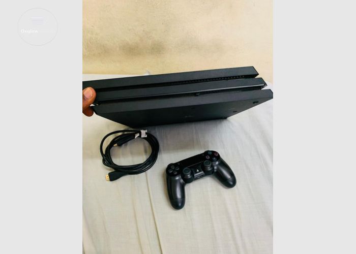  Ps4 pro  for sale