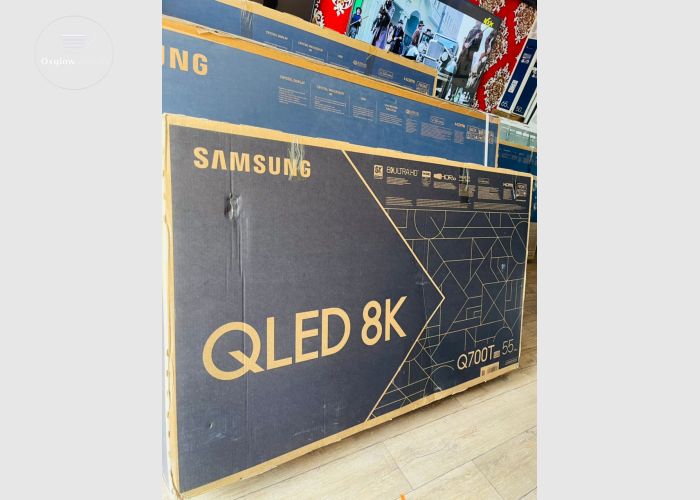 Samsung 8K QLED 55 inches  TV