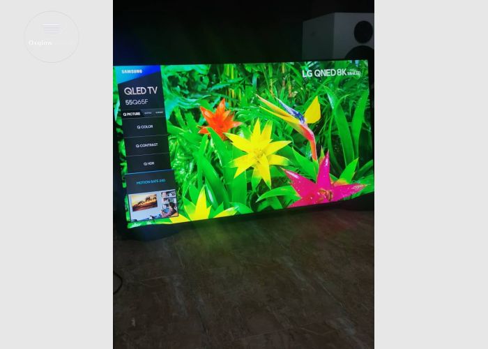 Samsung QLed 55 inches Quantum display