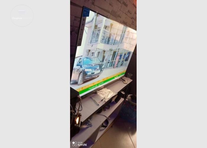  Samsung TV 55 inches