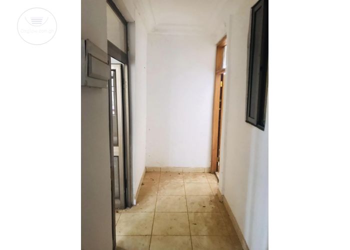  3 Bedrooms Apartment