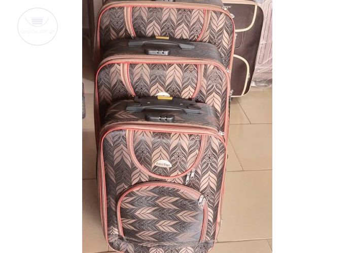  3 Set Traveling Bag For Sale