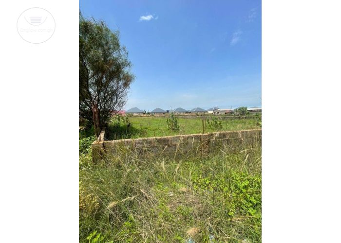  4 PLOTS LAND 