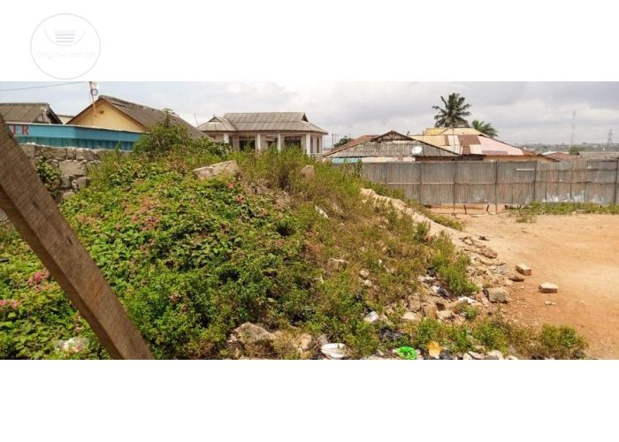 1Â½ PLOT OF LAND FOR SALE