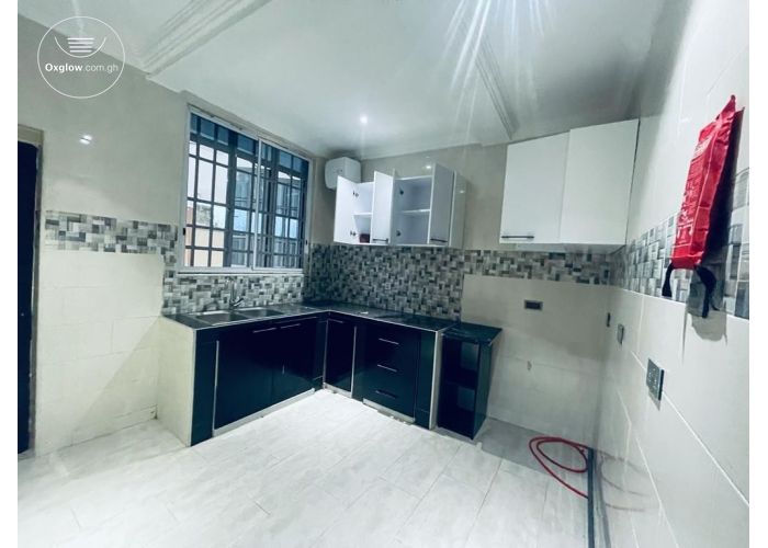 2 Bedrooms Apartments