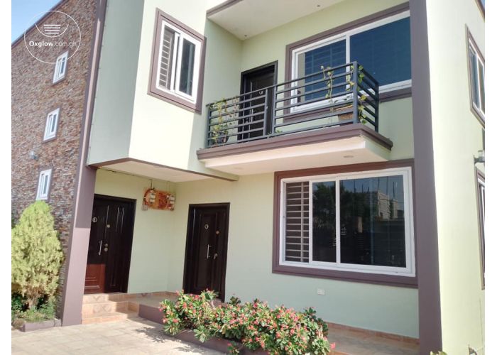 2 Bedrooms Apartments