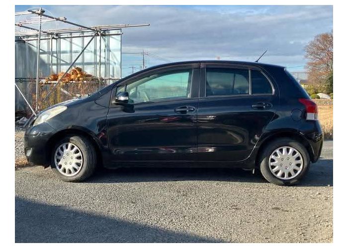 2006 Toyota vitz