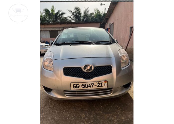 2010 Model Toyota Vitz 4plugs Registered 2021 Reverse Camera