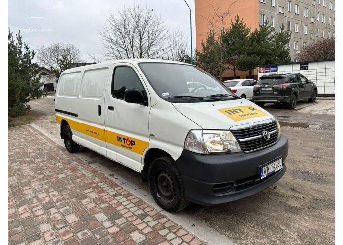 2010 Toyota hiace