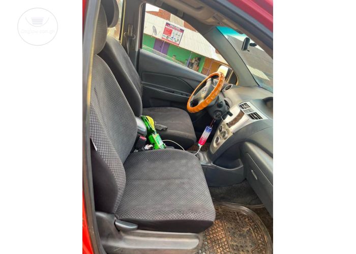 2010 Toyota Yaris