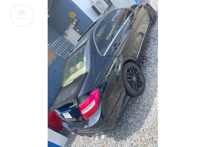 2011 Mercedes Benz C300 Registered 18