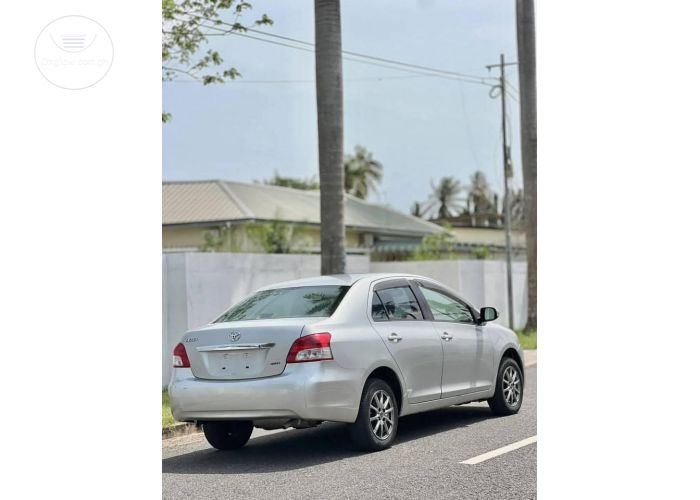 2011 Toyota belta