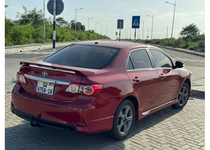 2013 Toyota Corolla S Basic Option