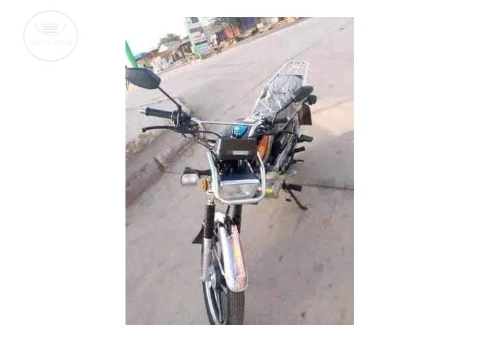 2023 125 royal motorbike