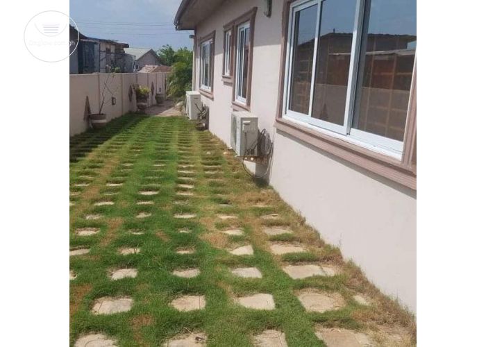 3 Bedroom Bungalow House