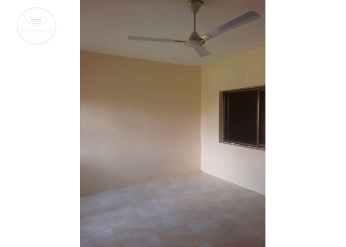 3 Bedrooms House