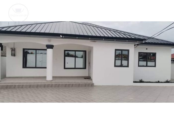 3 Bedrooms House