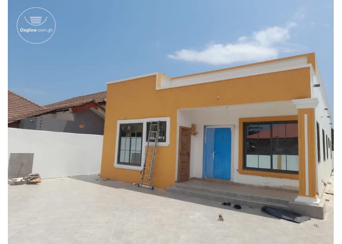 3 Bedrooms House