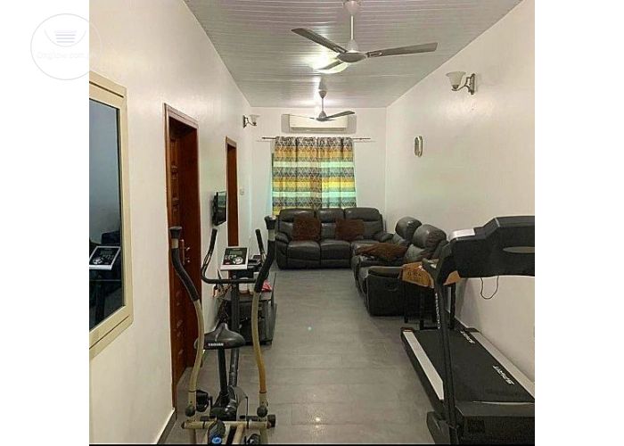 3 Bedrooms House Furnished
