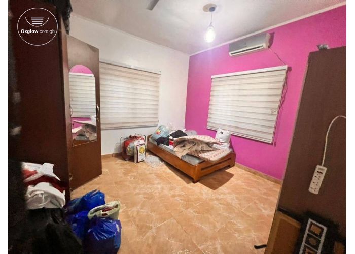 3 Bedrooms House Furnished