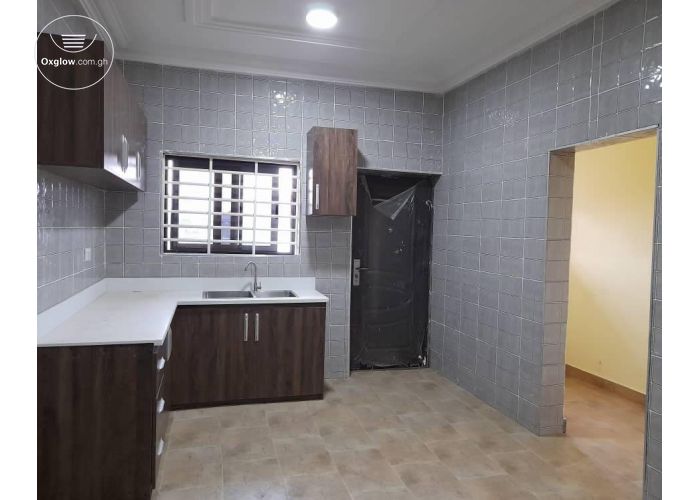 3 Bedrooms Penthouse
