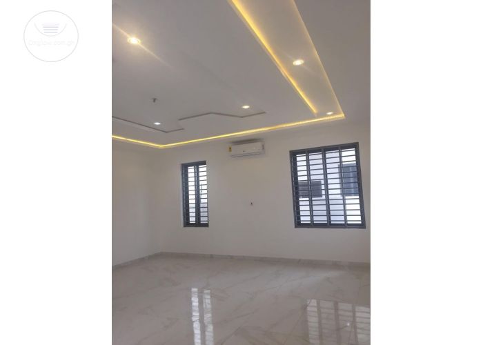 4 BEDROOM Property for sale