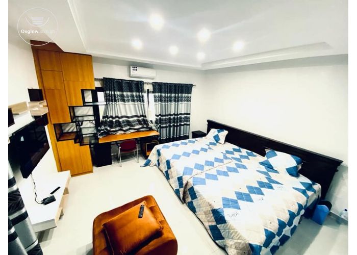 4 BEDROOMS HIGH STANDING