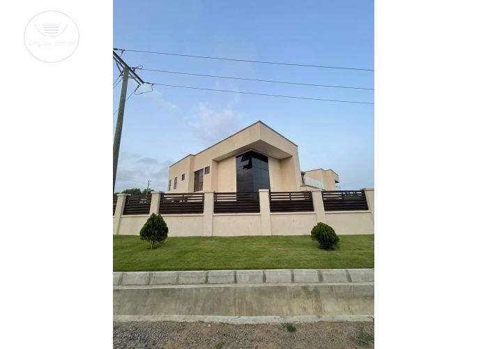 4 Bedrooms House Detached