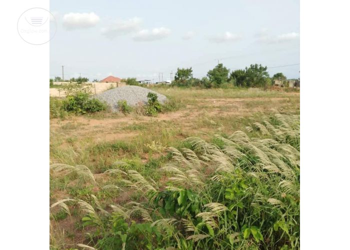 4 plot of land for sale 