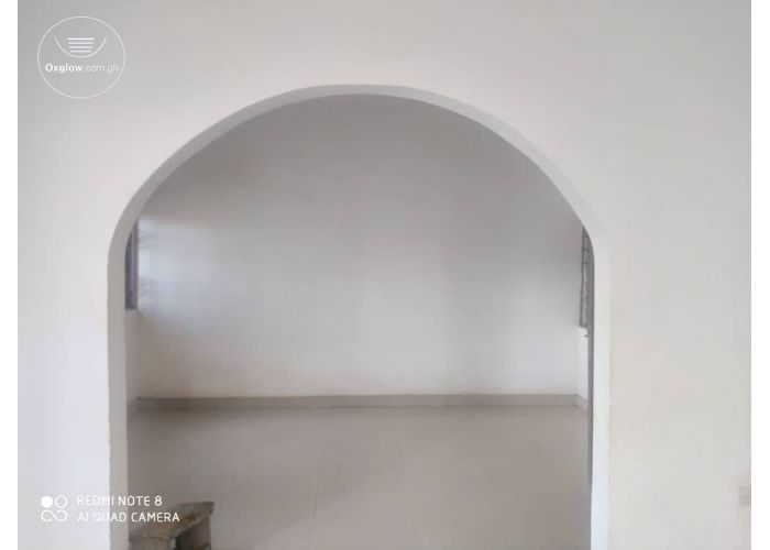 7 Bedrooms Self Compound