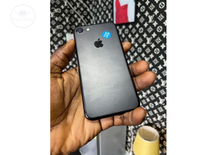 Apple iPhone 7 32Gb