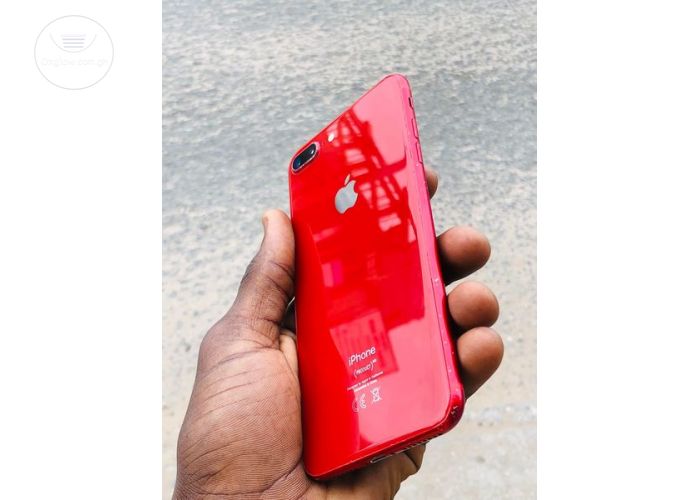 Apple iPhone 8 Plus 