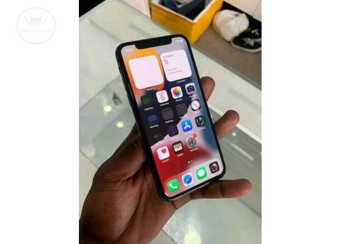 Apple iPhone x 128Gb 