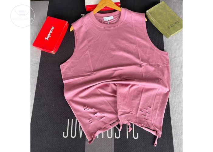 Armless top