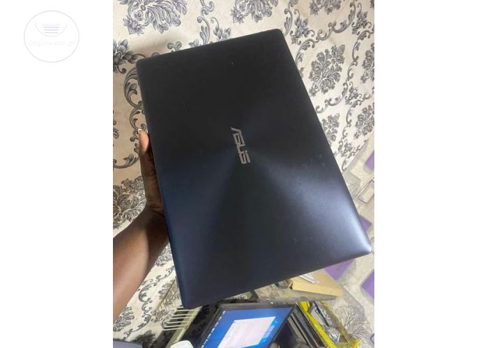 Asus Core 2 Laptop