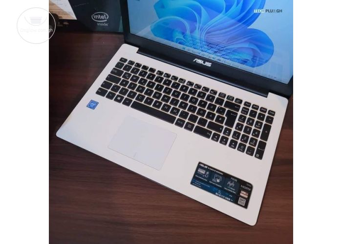ASUS VIVOBOOK