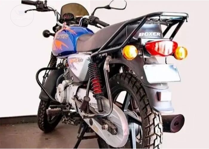 Boxer 150