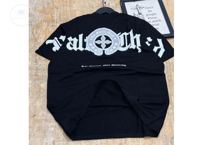 Boy top available