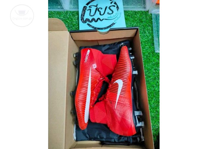 Brand new Angrat Boots Affordable price:120gh Cedis