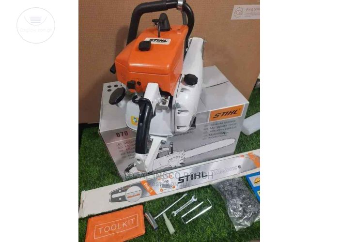 Chainsaw machine