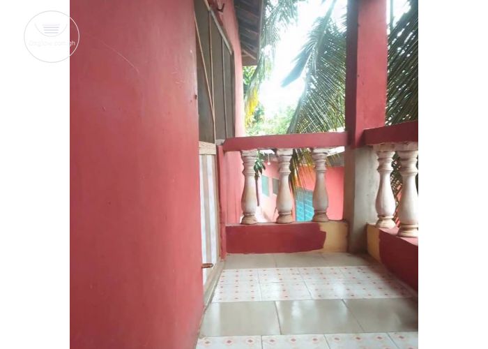 CHAMBER AND HALL