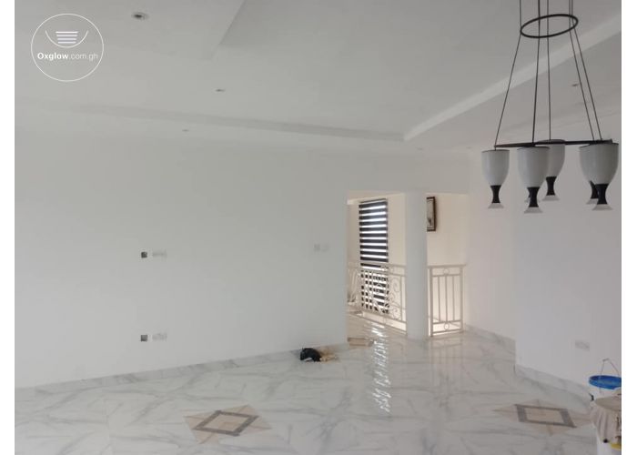 Chamber and Hall Self-Contained