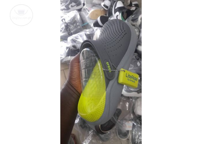 Crocs Easy Wear 