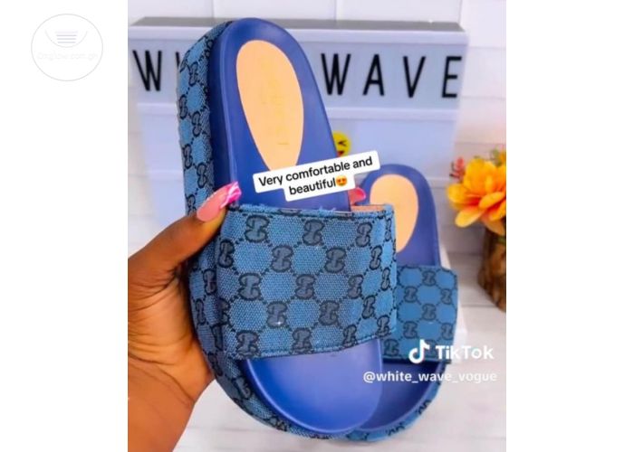 Fashionable slippers