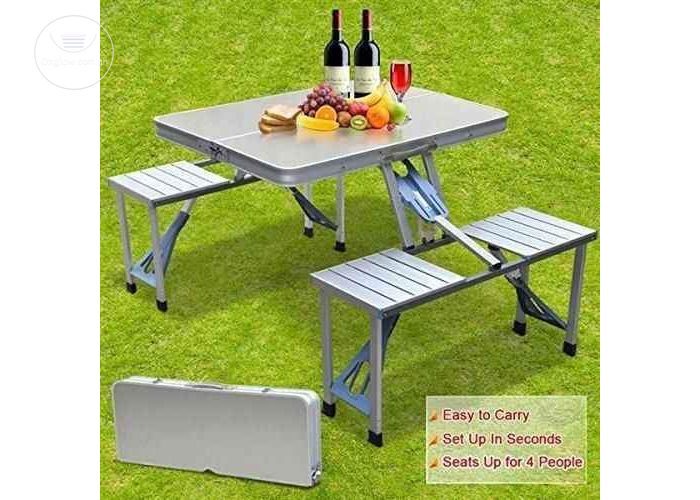 Foldable table and chairs For Sale