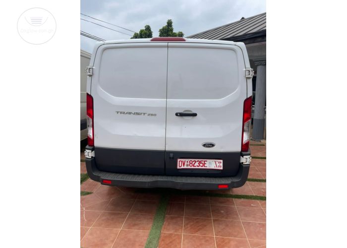 Ford Transit 