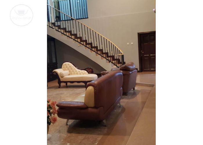 FULLY FURNISHED 12 BEDROOM MANSION
