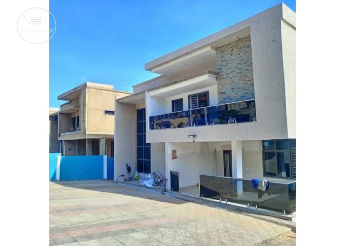 Furnished 5 Bedroom Self Compound