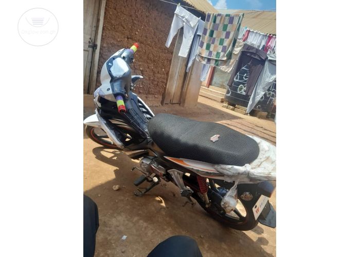 Hajuoe motor dash 5