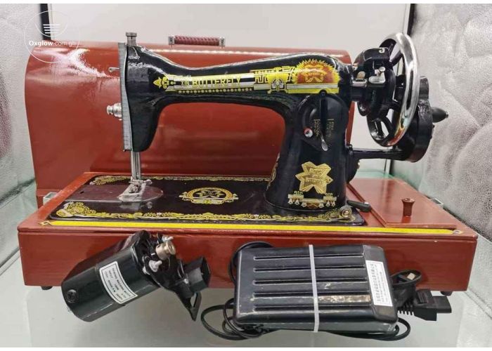 Hand electric sewing machine
